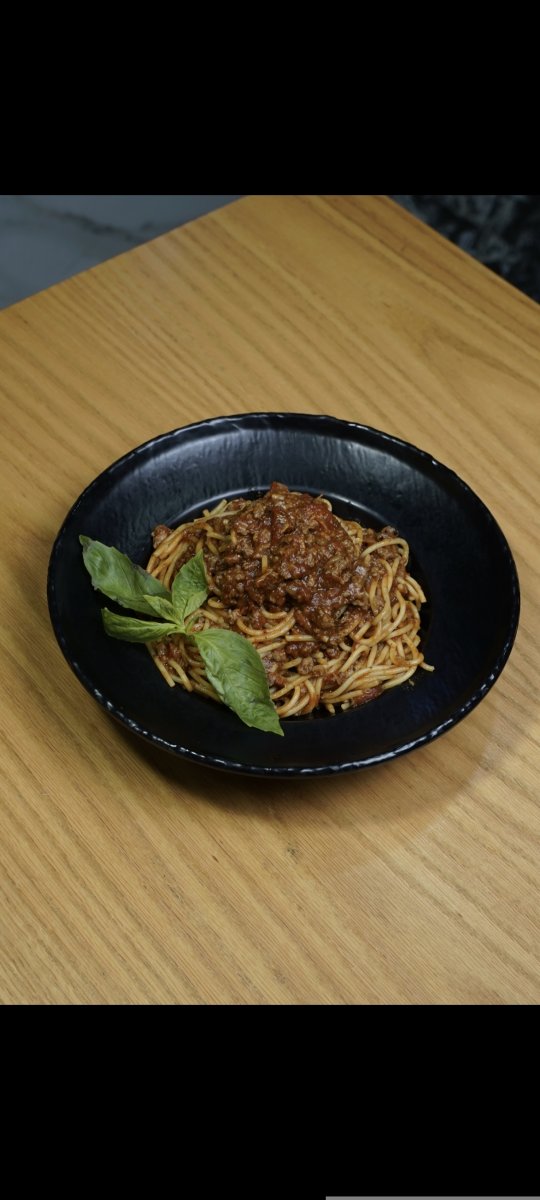 سباغيتي بلونيز 