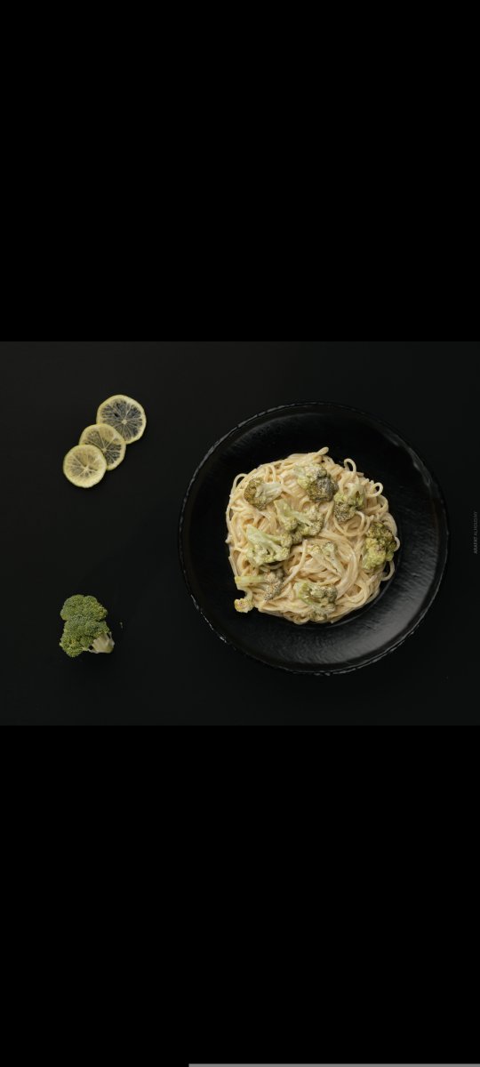 سباغتي كريمة وليمون 