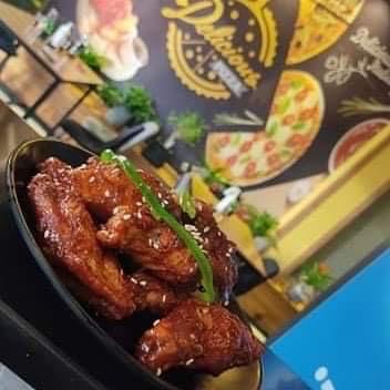 أجنحة دجاج باربيكيو 10 قطع 