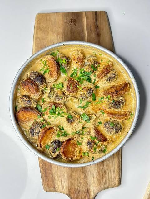 صينية كفته بالطحينة