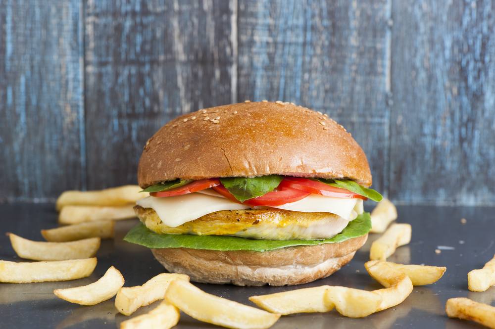 ساندويش برغر ستيك دجاج