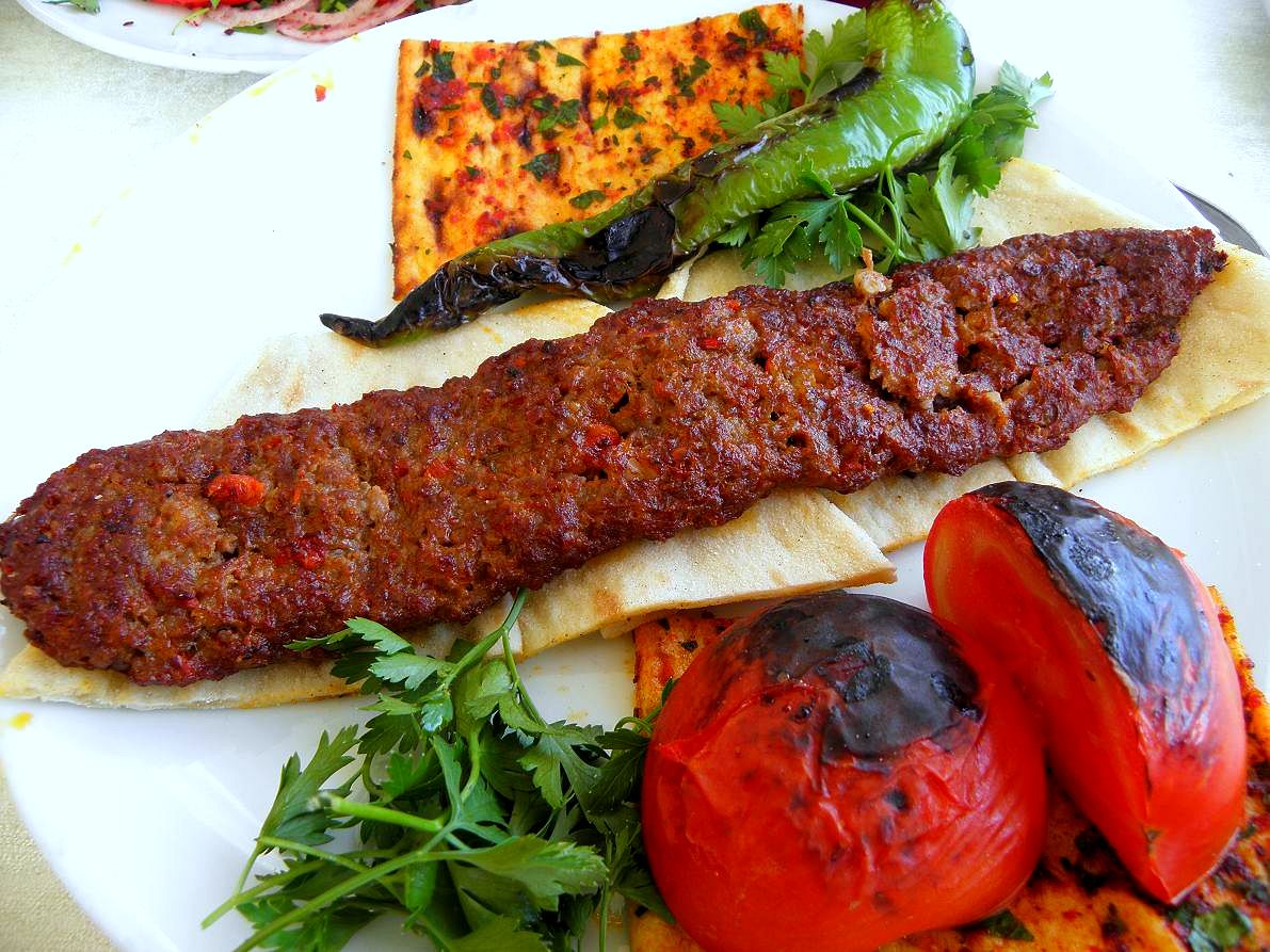 سيخ اضنا كباب تركي
