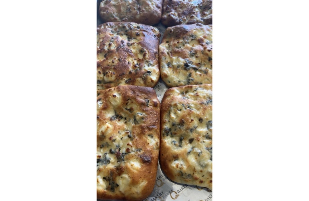 جبنة بالزعتر مشلتت 