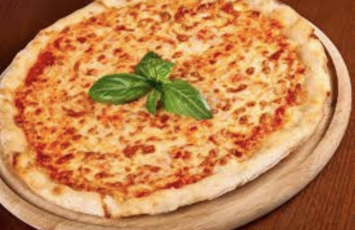بيتزا مارغريتا 