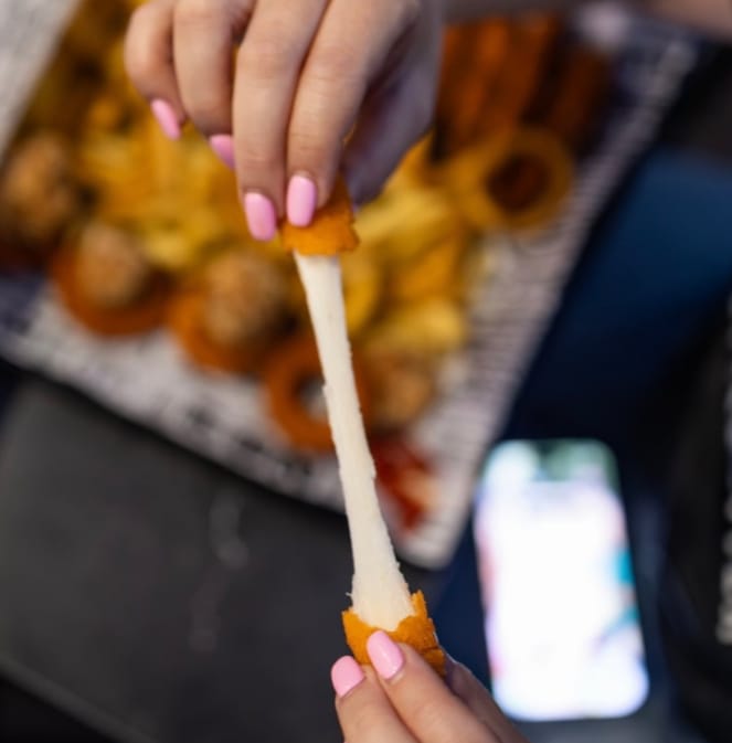 Mozzarella sticks 
