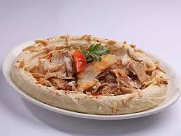 حمص مع شاورما دجاج